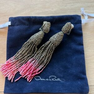 Oscar de la Renta ombré tassel earring